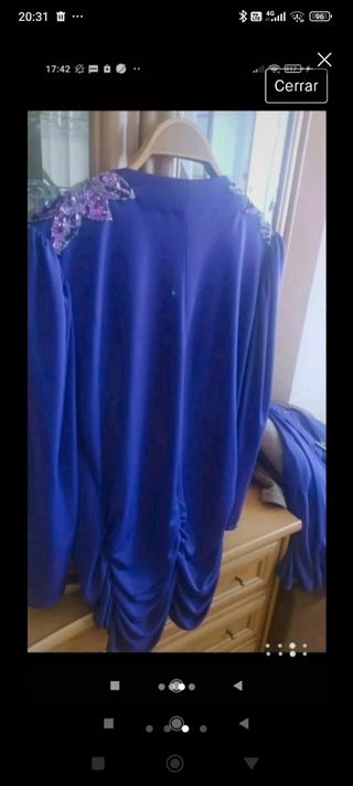Traje de casaca y falda para eventos