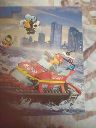 Oferta Lego City 60373: Barco Bomberos