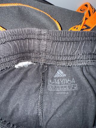 Pack Dos Pantalones Nike Negro y Gris , y adidas