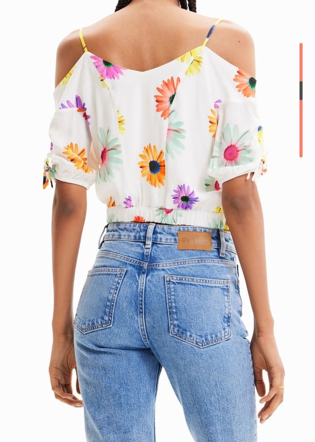 Blusa Top Camiseta Desigual blanca - flores