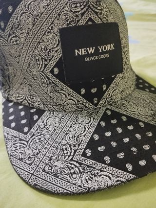 Gorra New York Black Codes