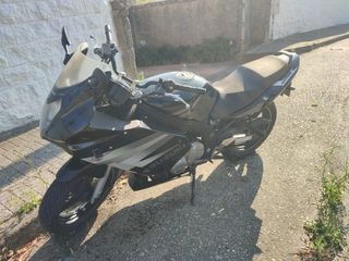 Suzuki GS500F - Moto 2004