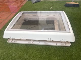 Claraboya Dometic Midi Heki 500x700