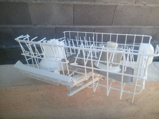 Bandeja Lavavajillas LV-455 EB incluye un filtro