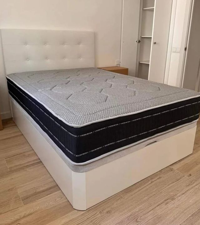 Canapés canapés canapés