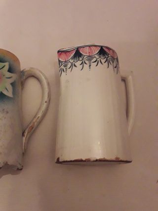 3 Antiguas jarras de Manises.