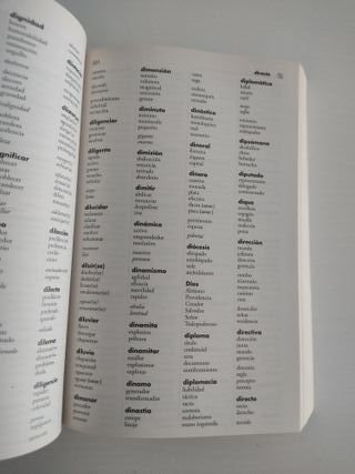 Diccionario de sinónimos y antónimos