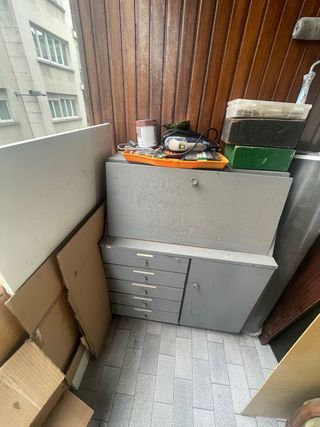 Escritorio antiguo de madera y metal para diy