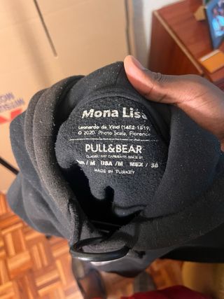 Sudadera negra Mona Lisa