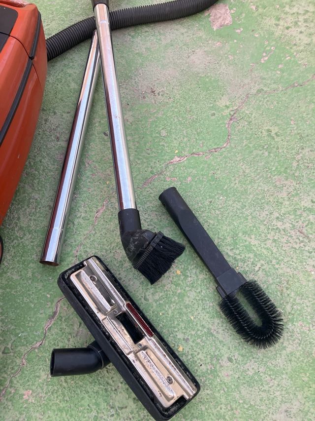 Aspiradora Philips P67 Electronic