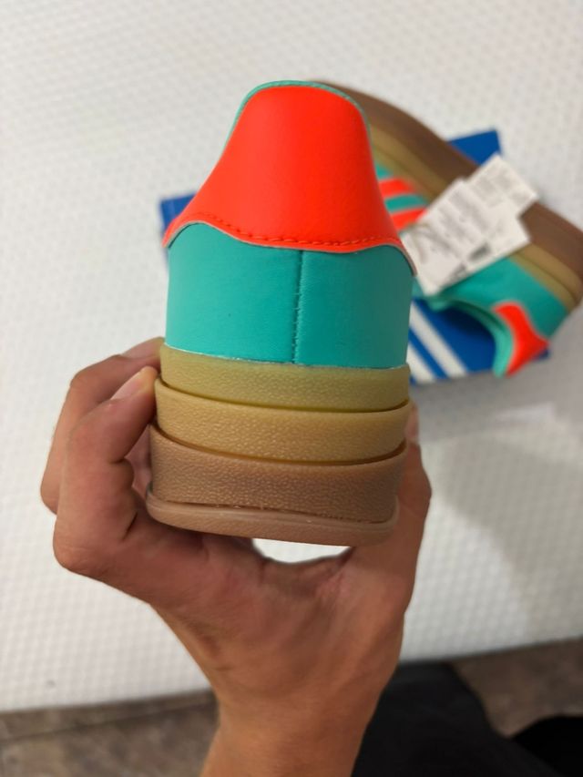 Adidas Gazelle 38 - Naranja-Verde azulado