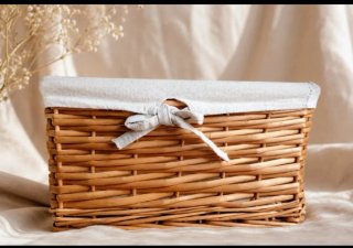 Cesta mimbre forrada lino. 32×18×19