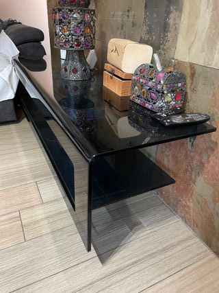 Mesa TV cristal negro - acero