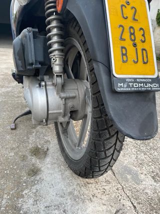 Kymco People 49cc: Scooter