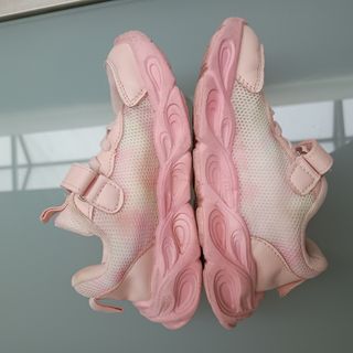 Sapatilhas Rosa Bebé - Nº 29