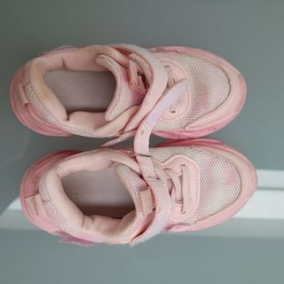 Sapatilhas Rosa Bebé - Nº 29