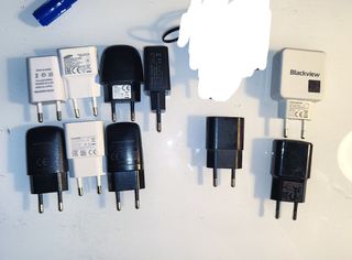 Lotto 10x alimentatori USB funzionanti