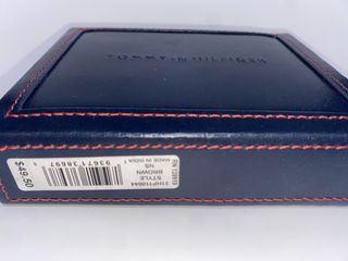 Cartera Tommy Hilfiger marrón