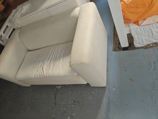 Sofá blanco - 2 plazas