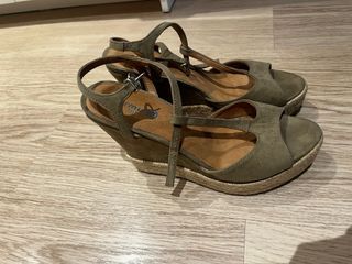 Formy - Zapatos cuña mujer verde oliva