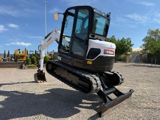 Mini excavadora Bobcat E60 A/C