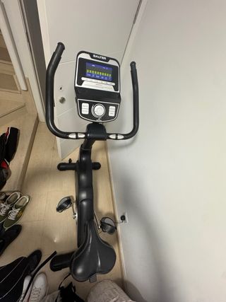 Bicicleta estática Salter - Ejercicio