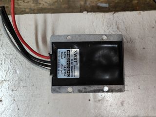 Convertidor DC-DC 9-36V a 14.5V