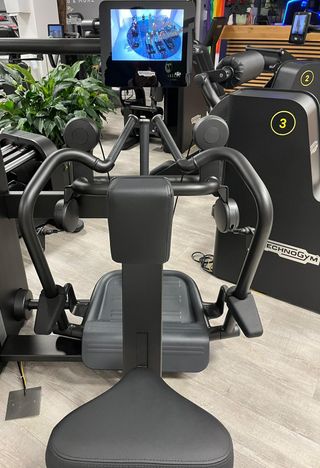 MAQUINA MUSCULACION BIOCIRCUIT TECHNOGYM