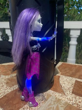Muñeca Spectra Vondergeist Monster High