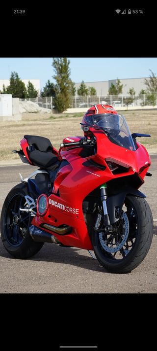 Ducati Panigale V2 - Roja