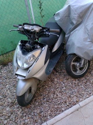 Daelim NS 125: piezas