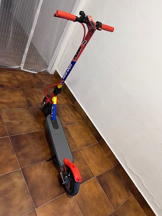 Xiaomi Essential deslimitado a 30 km/h + vinilos