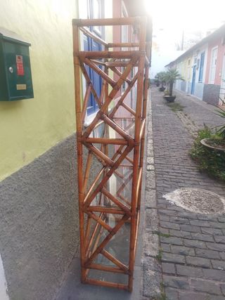 Estantería bambú vintage