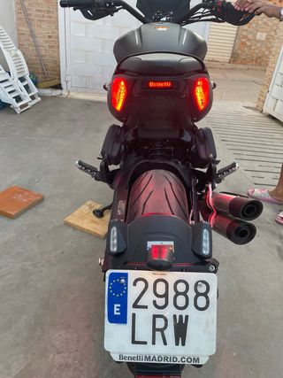 Benelli 502C - 12.600km -2021