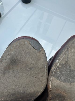 Zapatos castellanos burdeos