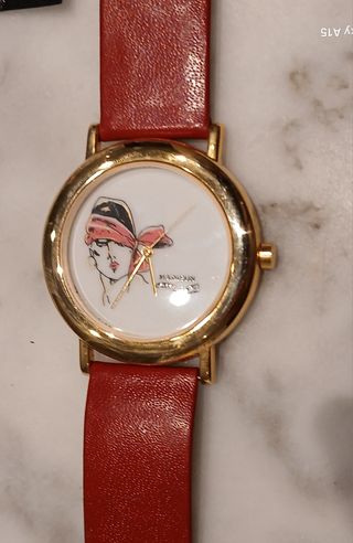 Reloj Madison vintage dorado y rojo