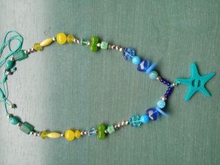 Collar turquesa y azul