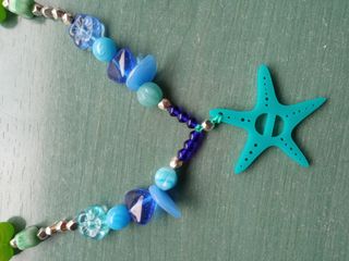 Collar turquesa y azul