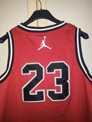 Canotta Jordan 23