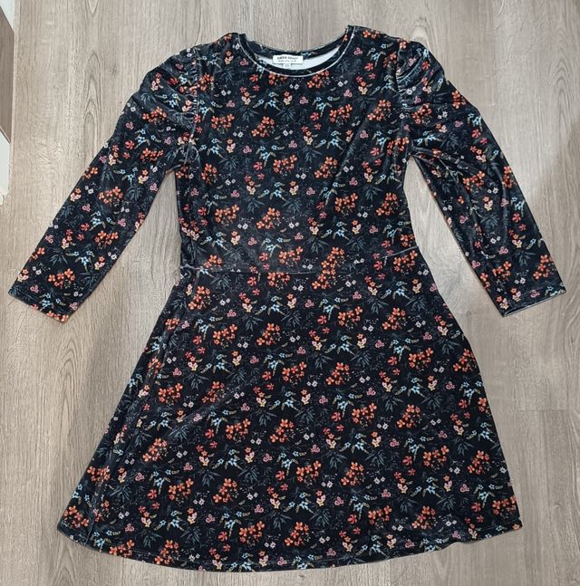 Vestido manga larga de flores