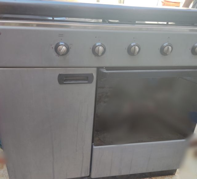 Cocina Gris - Vitrocerámica