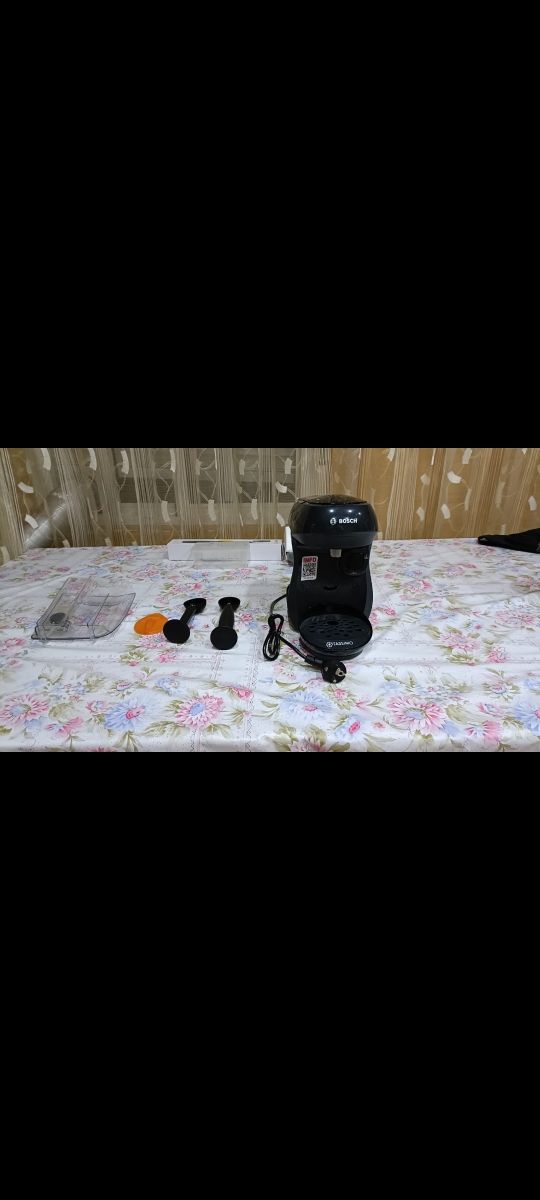 Cafetera Tassimo Essentials