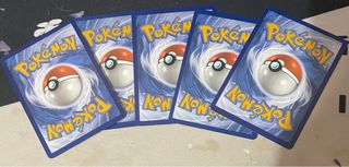 Carte Pokémon: Charizard, Umbreon, Hatena