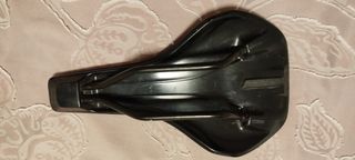 2 sillines Scott Syncros Tofino, 20 euros cada uno