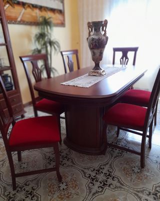 Mesa comedor + 6 sillas