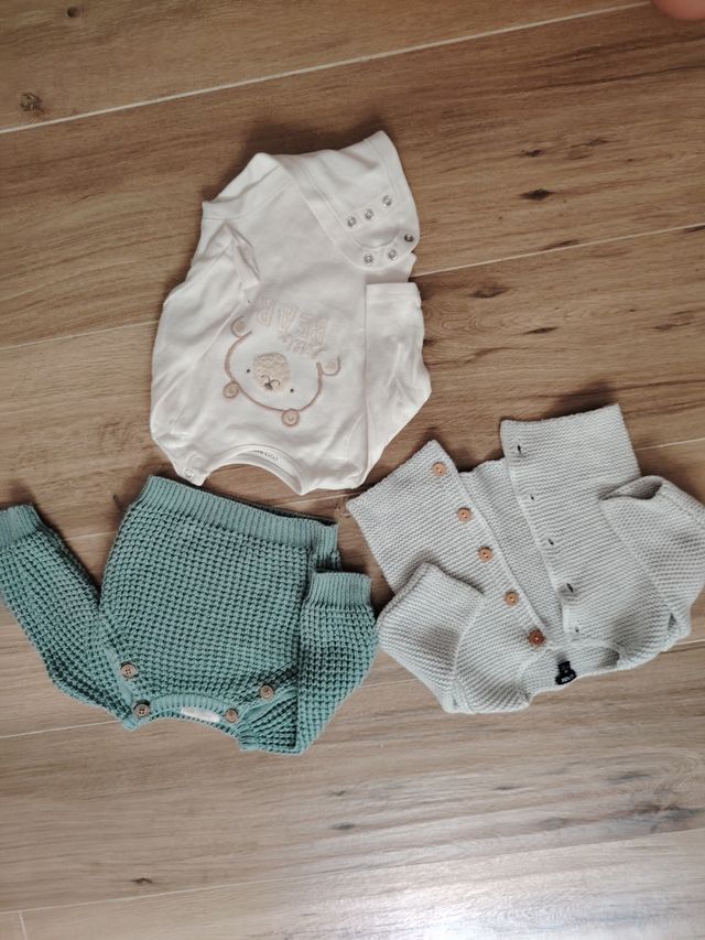 Ropa bebé niña (3-6 meses)