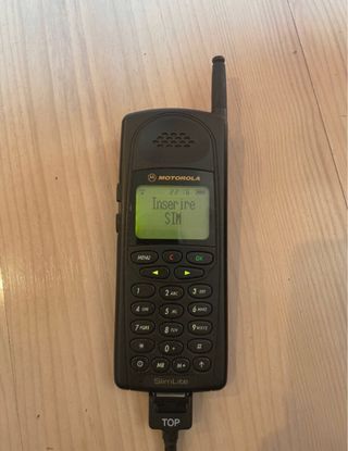 Motorola SlimLite GSM - Cellulare vintage