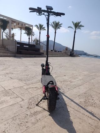 Patinete eléctrico todoterreno