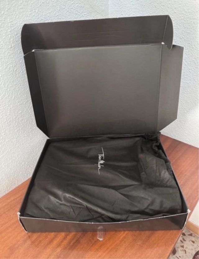 Maletín Thierry Mugler - Negocios