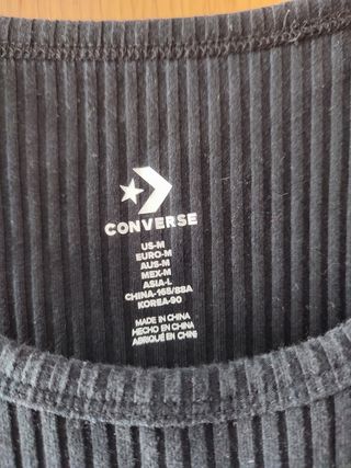 Top corto Converse negro mujer M